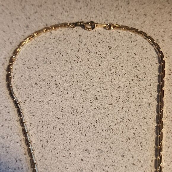 Elegant 14 K Gold Plated Geometric Pendant Necklace - Picture 2 of 5